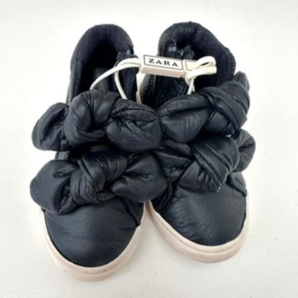 Zara Baby Navy Knotted Sneaker Size 12-18mo Excellent Condition Stylish Unique‎